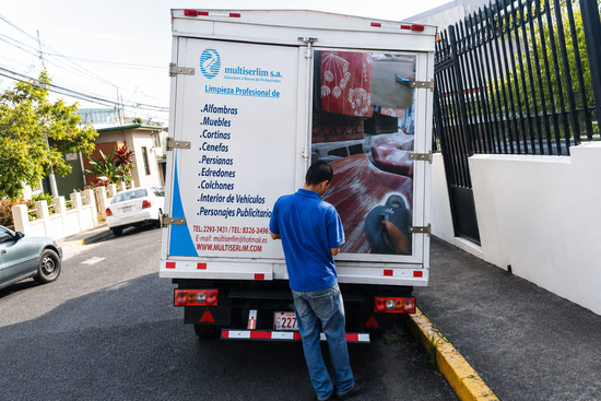Servicio de transporte de muebles para limpieza